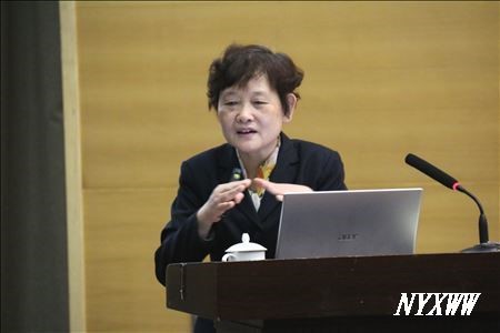 2-汕头大学医学院杨棉华教授讲座1.JPG