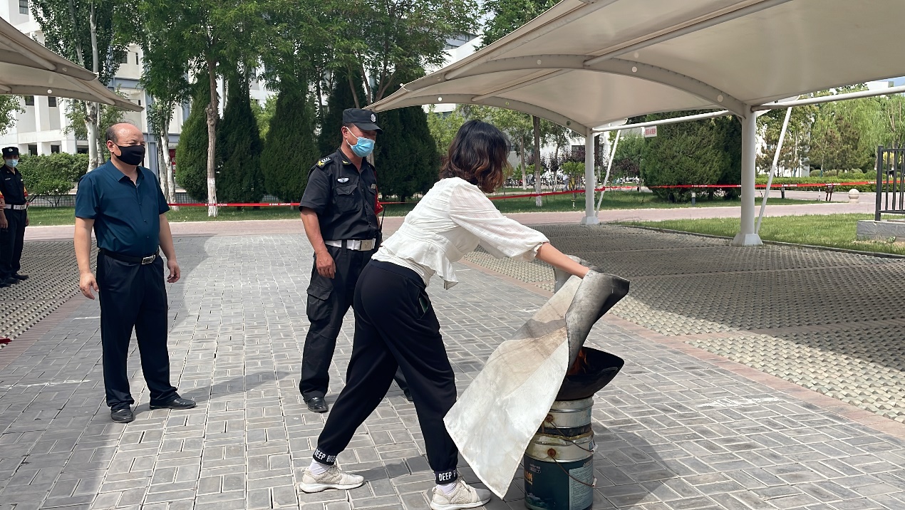 http://www.nxmu.edu.cn/__local/F/7E/7A/45C5EE66169DD9440E115CB24D7_2D498480_7989B.jpg
