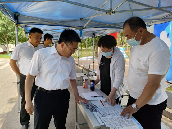 学校召开2025年毕业季就业双选洽谈会